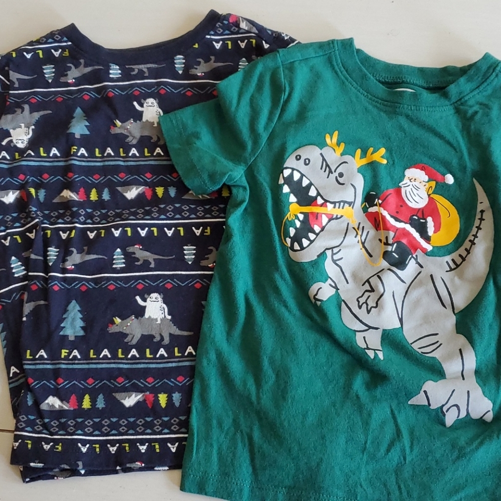 🎄🎅🦖Old Navy Holiday Shirt Bundle 3T 🦖🎅🎄